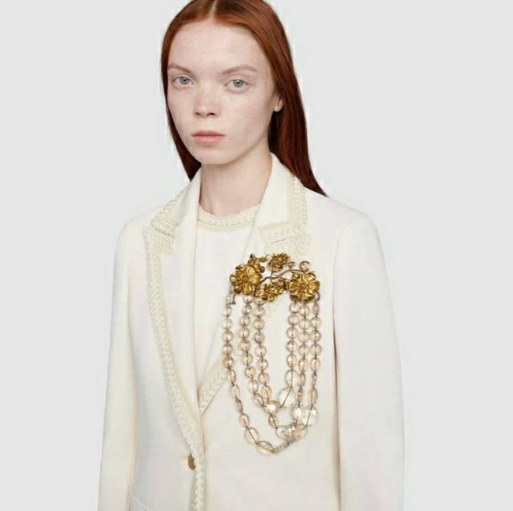 Gucci Beaded Brooch With Floral Detail